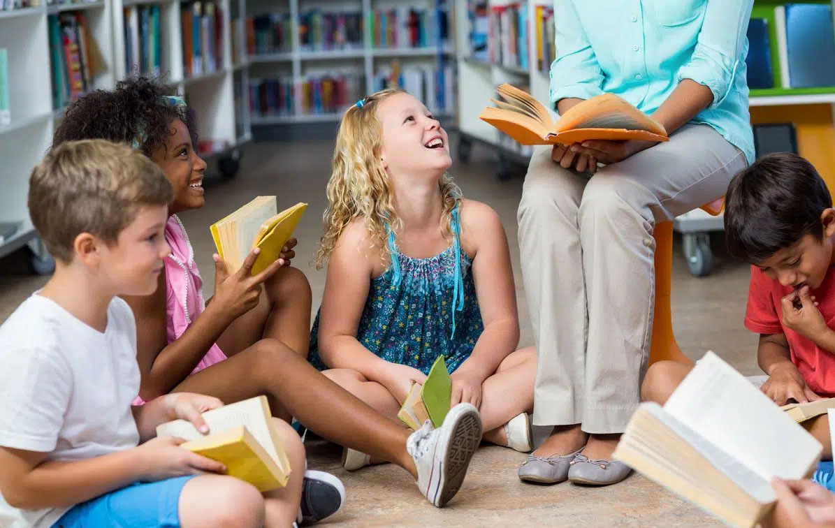 Sigue estos 5 pasos y pon en marcha tu propio club de lectura escolar