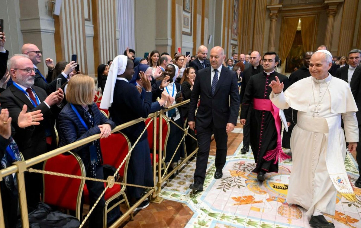 El Papa: Sirvan a la Iglesia como evangelizadores, no como espectadores