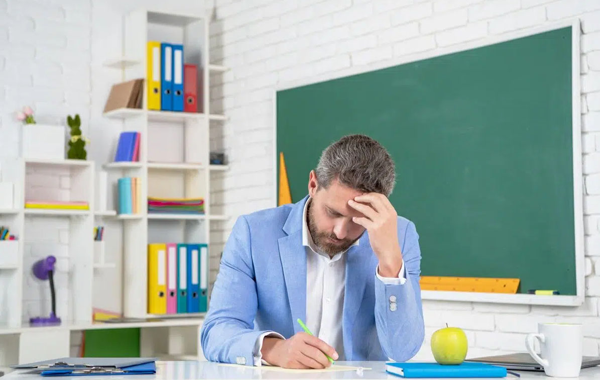 Las cinco cargas emocionales que asume un director (y que casi nadie ve)