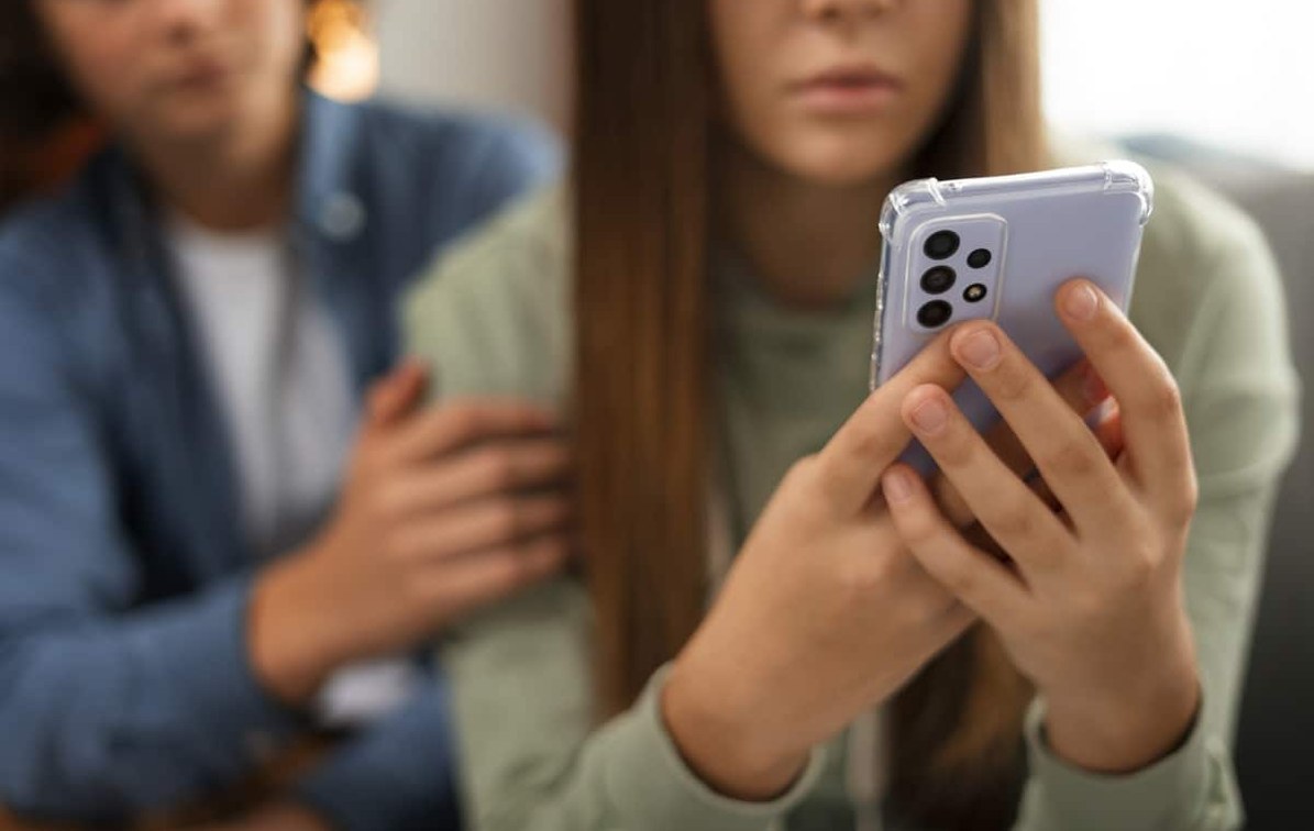 Higiene digital y nomofobia: cómo ayudar a los adolescentes a reducir la dependencia del móvil sin desconectarlos de su entorno